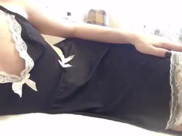 little_show_sexy – webcam model profile photo Image 14