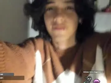 roouse – webcam model profile photo Image 8