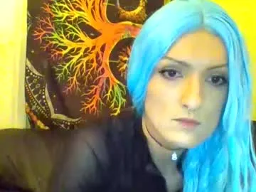 zui_lu – webcam model profile photo Image 7