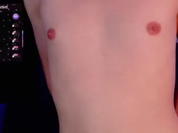 seraphine23 – webcam model profile photo Image 11