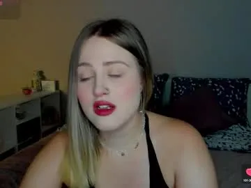 martasweett – webcam model profile photo Image 15