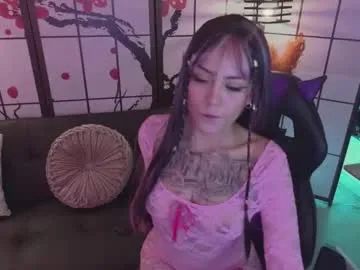 WitchAnnie – webcam model profile photo Image 3