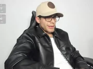 sellapink – webcam model profile photo Image 4