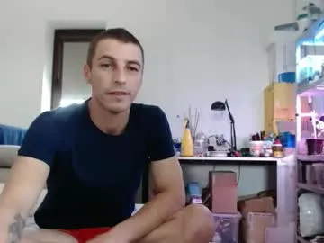 QYBOYS-001 – webcam model profile photo Image 7