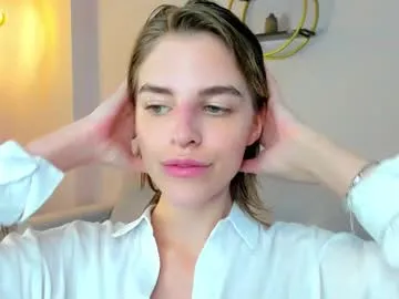 Todays_Dream – webcam model profile photo Image 14