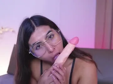 bisexualmilf – webcam model profile photo Image 15