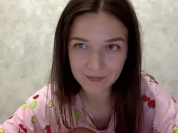 roouse – webcam model profile photo Image 2