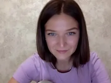 roouse – webcam model profile photo Image 9