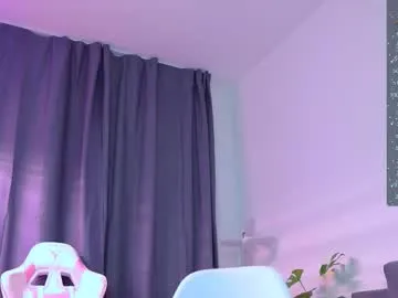 handsomeboys19 – webcam model profile photo Image 4