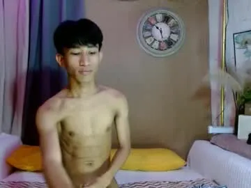 Benson18y – webcam model profile photo Image 5