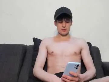 skinnyguywithbigd Image 3