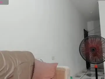 loving_ladies – webcam model profile photo Image 2