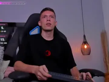 kai101010 – webcam model profile photo Image 6