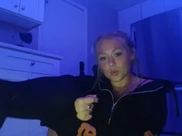 dears_pearlss – webcam model profile photo Image 14