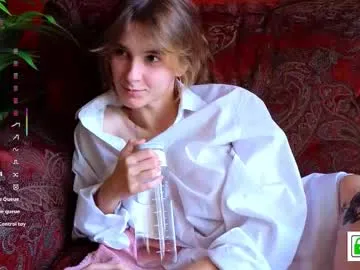 loving_ladies – webcam model profile photo Image 2