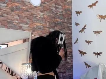 WitchAnnie – webcam model profile photo Image 15