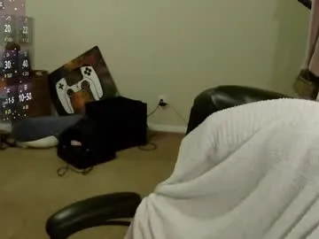 DomManlyGuy – webcam model profile photo Image 10