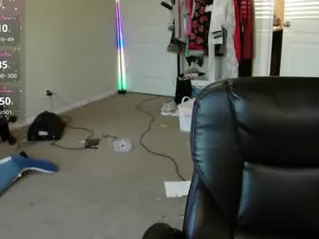 DomManlyGuy – webcam model profile photo Image 12