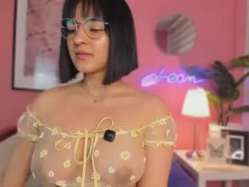 hornyshow_tv – webcam model profile photo Image 15