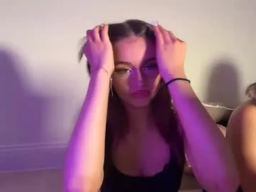 maryellensiewert – webcam model profile photo Image 16