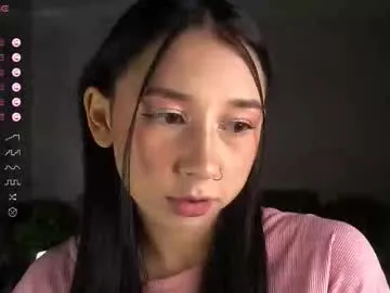 coricalcara – webcam model profile photo Image 4