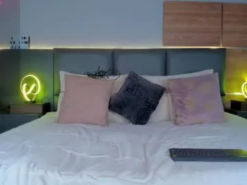 nide_xiaogou – webcam model profile photo Image 5