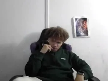 hornyshow_tv – webcam model profile photo Image 13