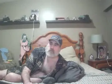 crystalnut – webcam model profile photo Image 7
