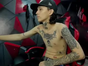 EmmilyKhan – webcam model profile photo Image 16