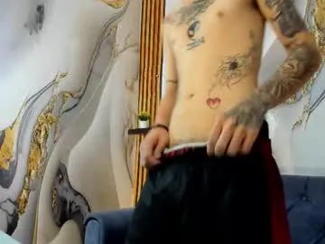 EmmilyKhan – webcam model profile photo Image 17