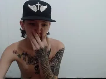 EmmilyKhan – webcam model profile photo Image 4