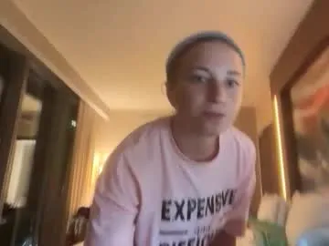 PabloArena – webcam model profile photo Image 10