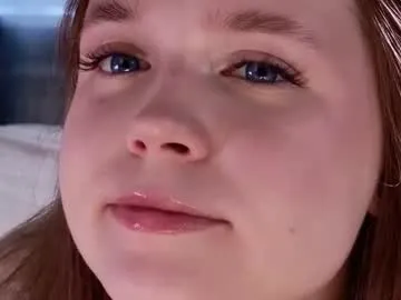 nataliecroft – webcam model profile photo Image 9