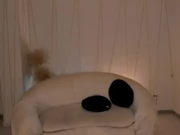 vouvoucouple – webcam model profile photo Image 8