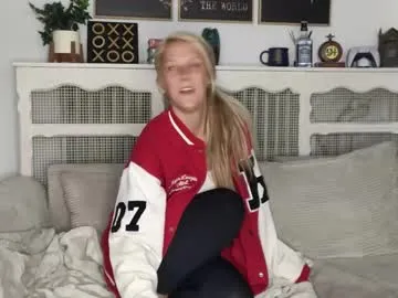 Amicisegreti – webcam model profile photo Image 6