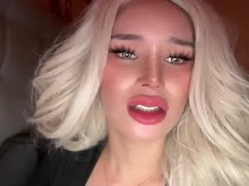 fantasy_JP – webcam model profile photo Image 3