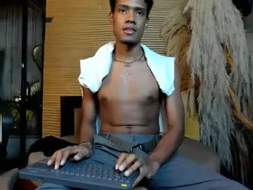 loving_ladies – webcam model profile photo Image 2