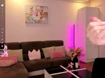 annie_gr – webcam model profile photo Image 13