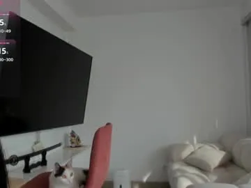 cutetomie – webcam model profile photo Image 16