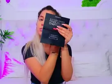 dears_pearlss – webcam model profile photo Image 10