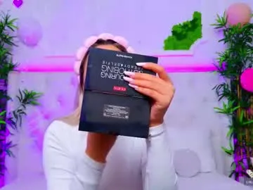 dears_pearlss – webcam model profile photo Image 16