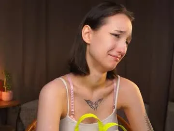 bisexualmilf – webcam model profile photo Image 14