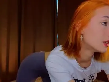 bisexualmilf – webcam model profile photo Image 17