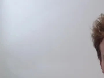 Benson18y – webcam model profile photo Image 8