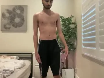 _Alicee_1 – webcam model profile photo Image 11