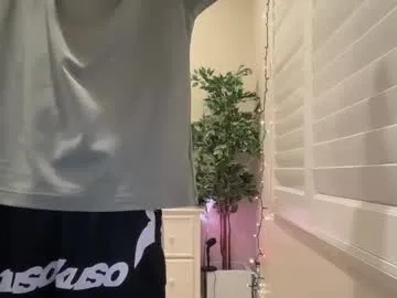 _Alicee_1 – webcam model profile photo Image 3