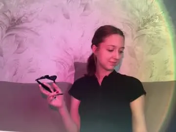 Girl_Shy2000 – webcam model profile photo Image 11