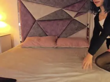 PabloArena – webcam model profile photo Image 2