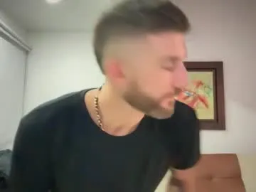 GmGit – webcam model profile photo Image 8