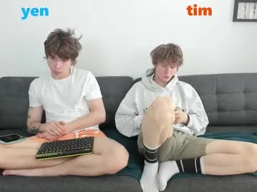 Earth_001 – webcam model profile photo Image 16